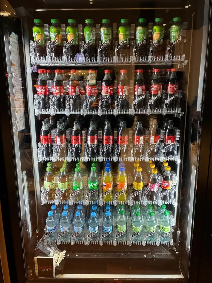 Getränkeautomat mit Softdrinks